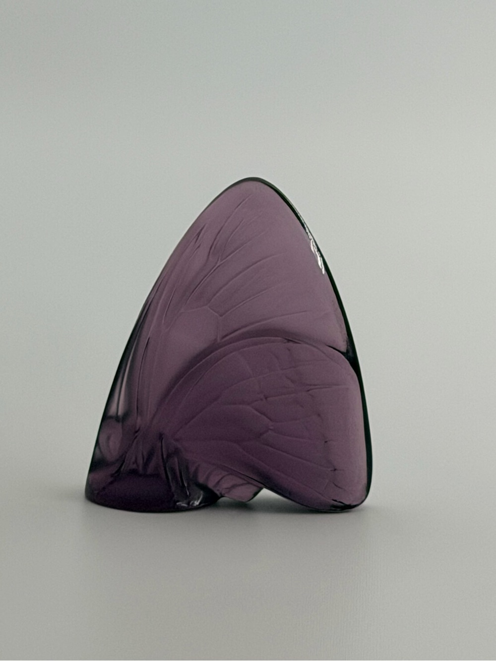 NWOT Authentic Lalique France Purple Crystal Butterfly Figurine